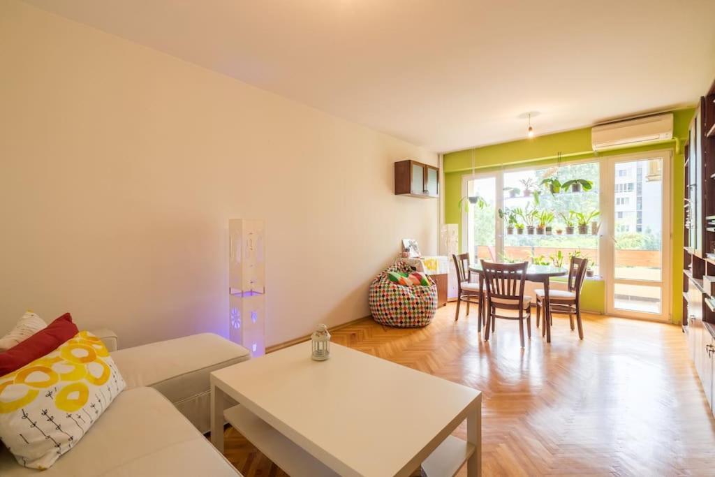 Beautiful Flat In Central Location By Flat Mаnager 索菲亞 外观 照片
