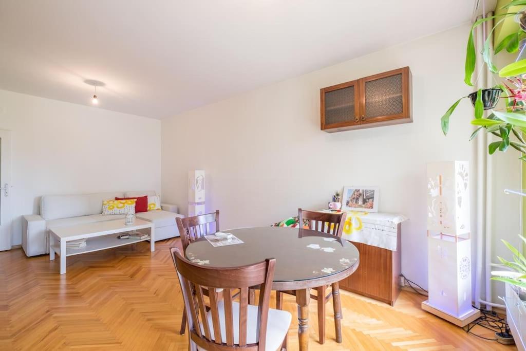 Beautiful Flat In Central Location By Flat Mаnager 索菲亞 外观 照片